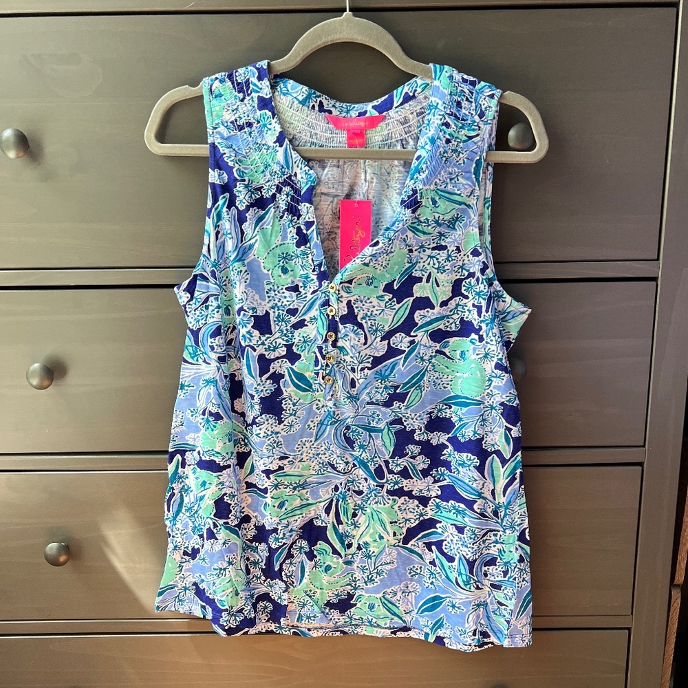 Lilly Pulitzer Short Sleeve, size Large